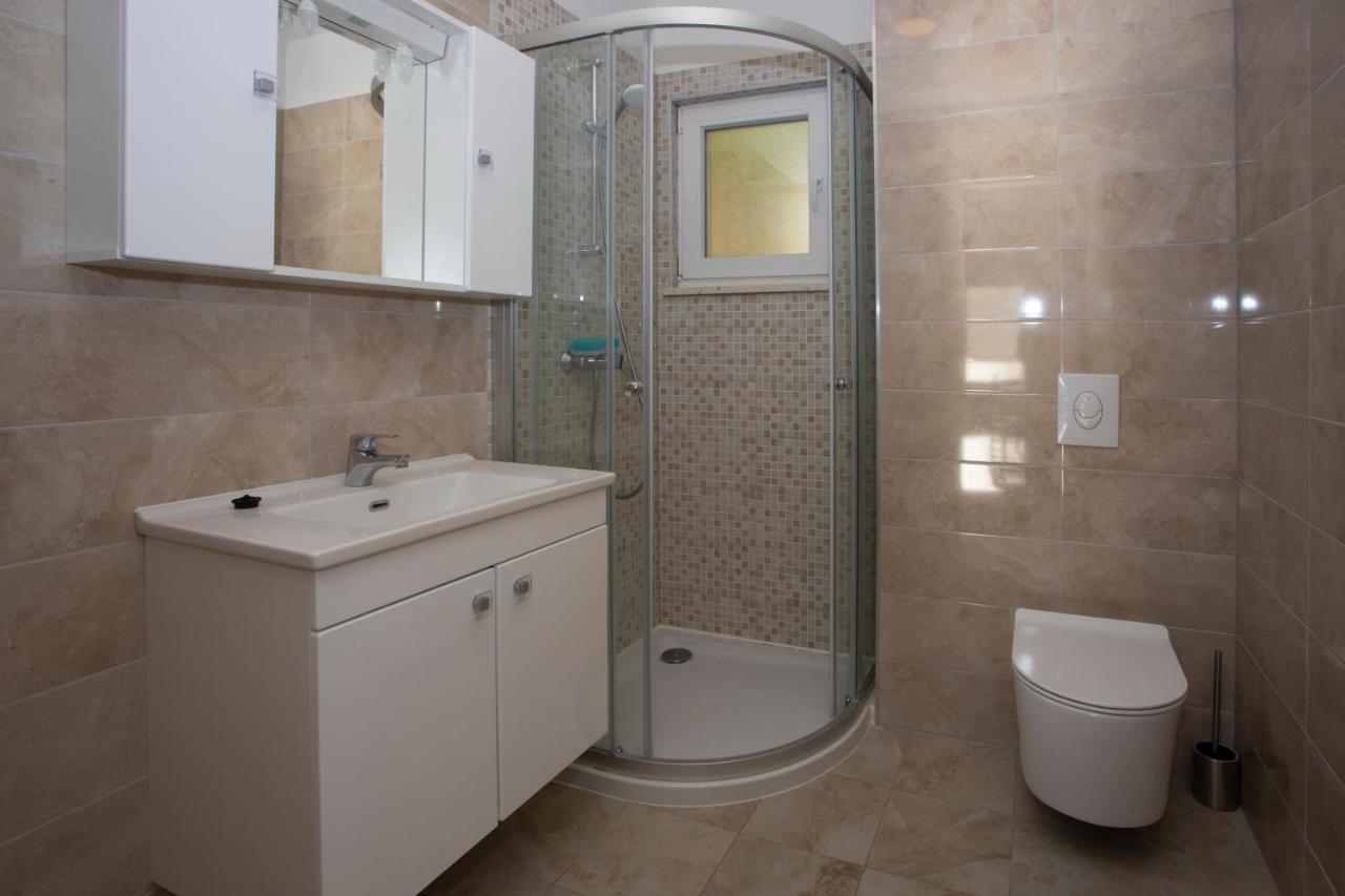 Apartments Medvidovic Башка-Вода Экстерьер фото